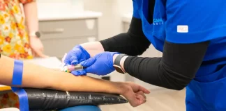 lab-med.pl - 214-kiedy-lepiej-pobrac-krew-z-palca-a-kiedy-z-zyly.webp